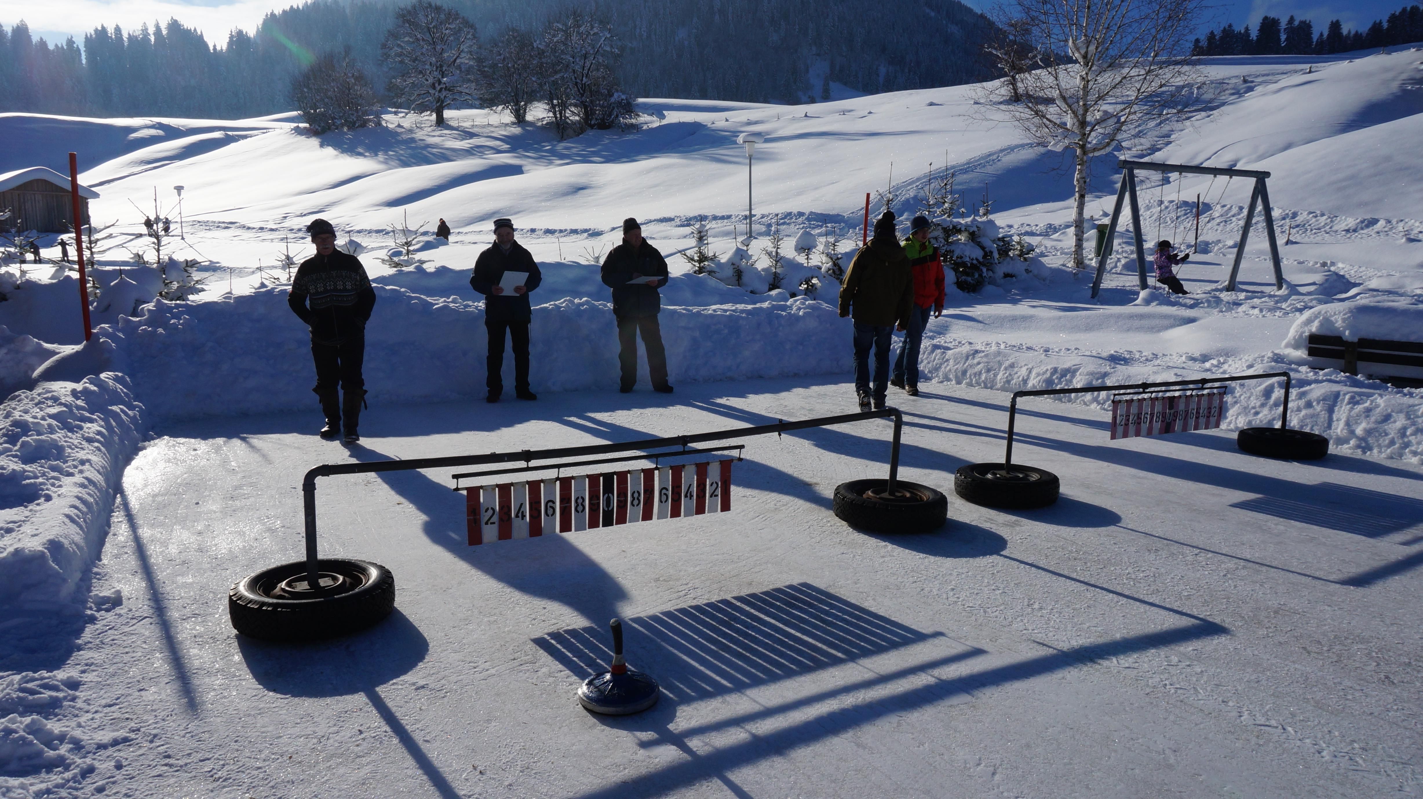 Neujahrs-Eisstock-Standlschießen in Obermaisels...