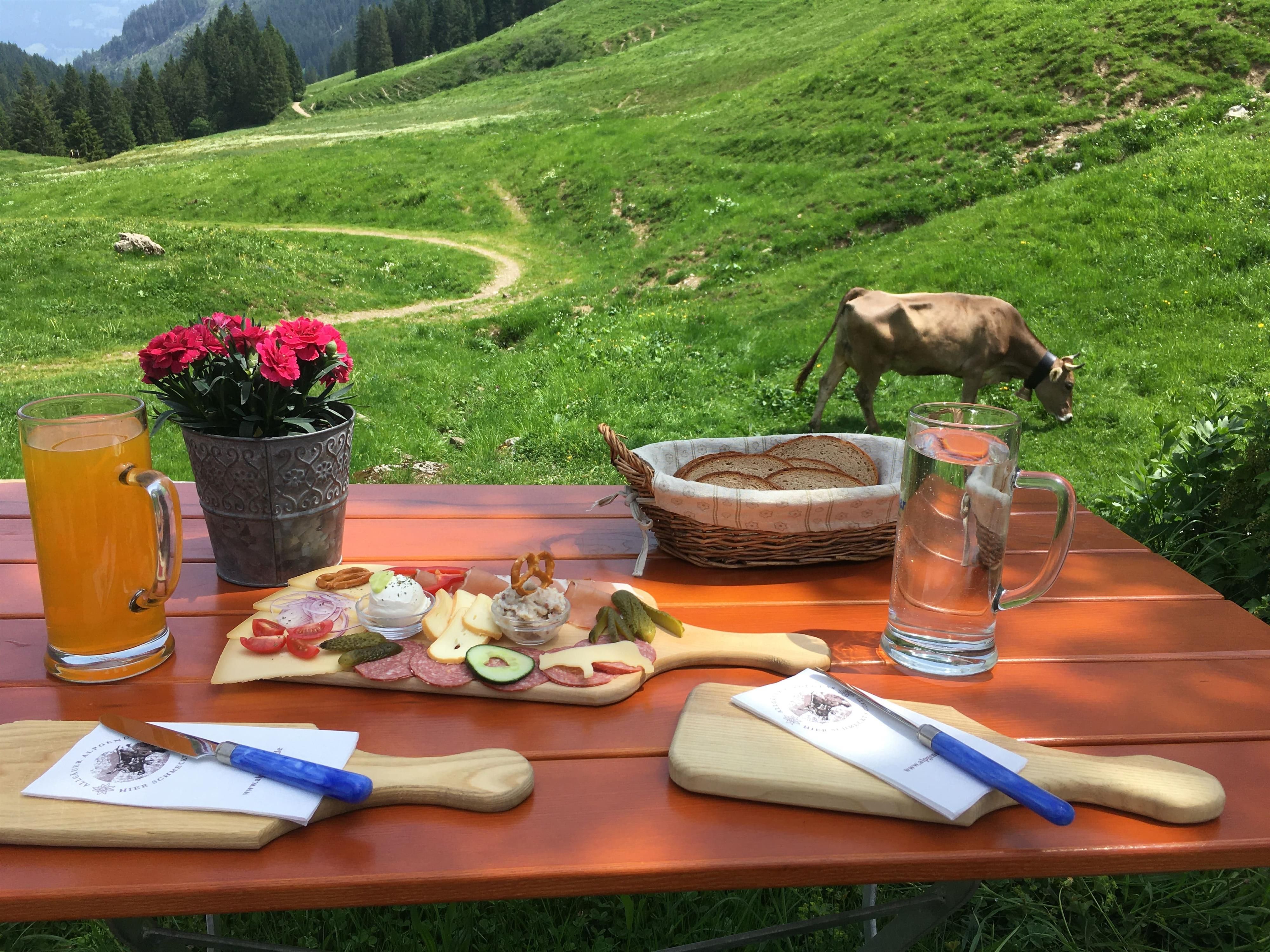 Alpe Schönberg Brotzeit - Obermaiselstein