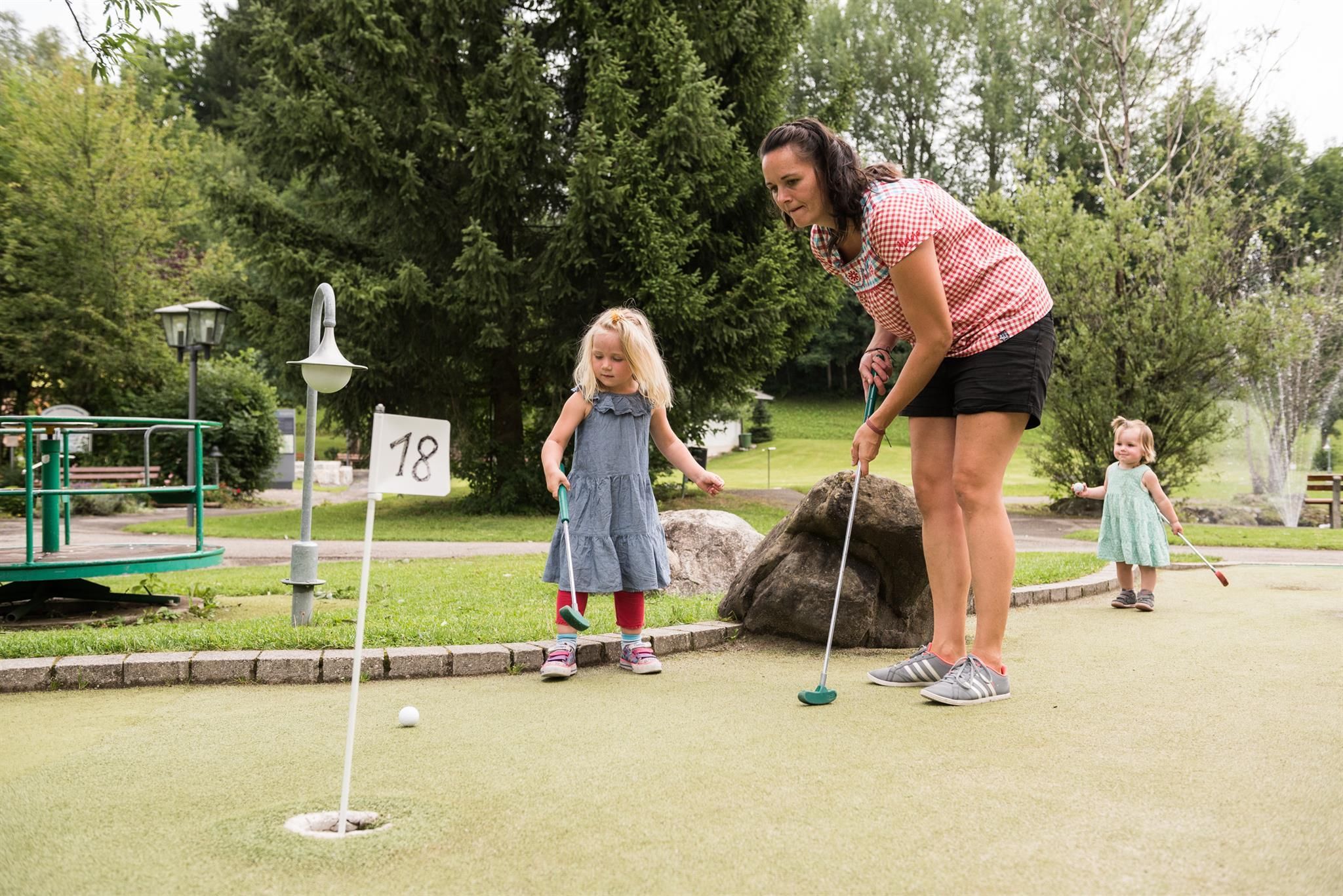 Minigolfplatz mit 18 Bahnen in Obermaiselstein