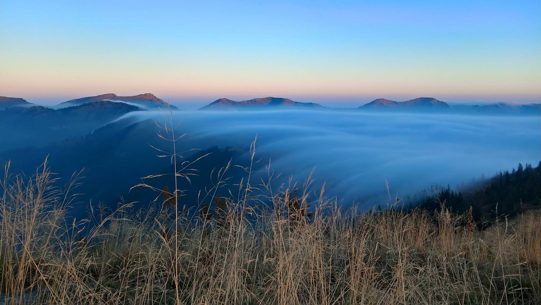 Besonders der Herbst bietet besondere Naturschauspiele in den Alpen.