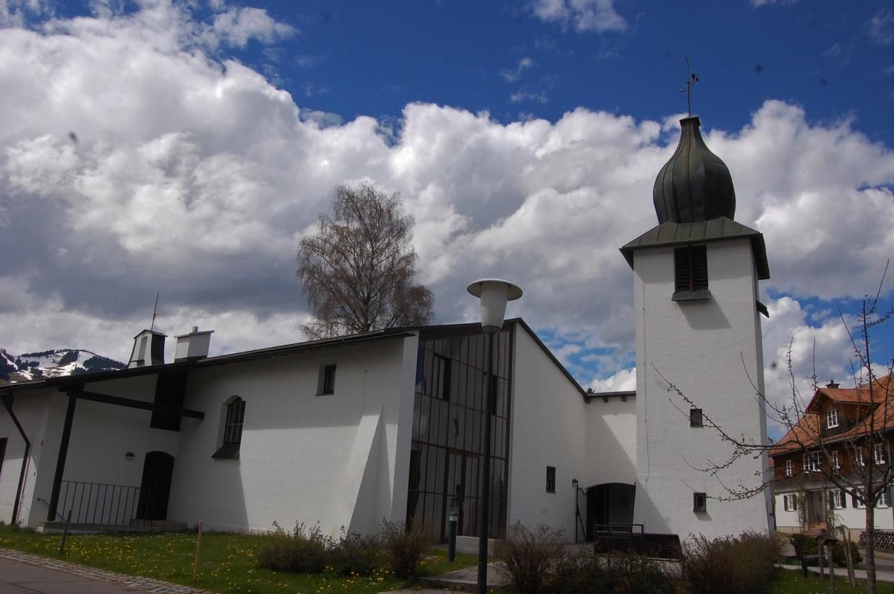 Osternacht in der ev. Kirche in Fischen