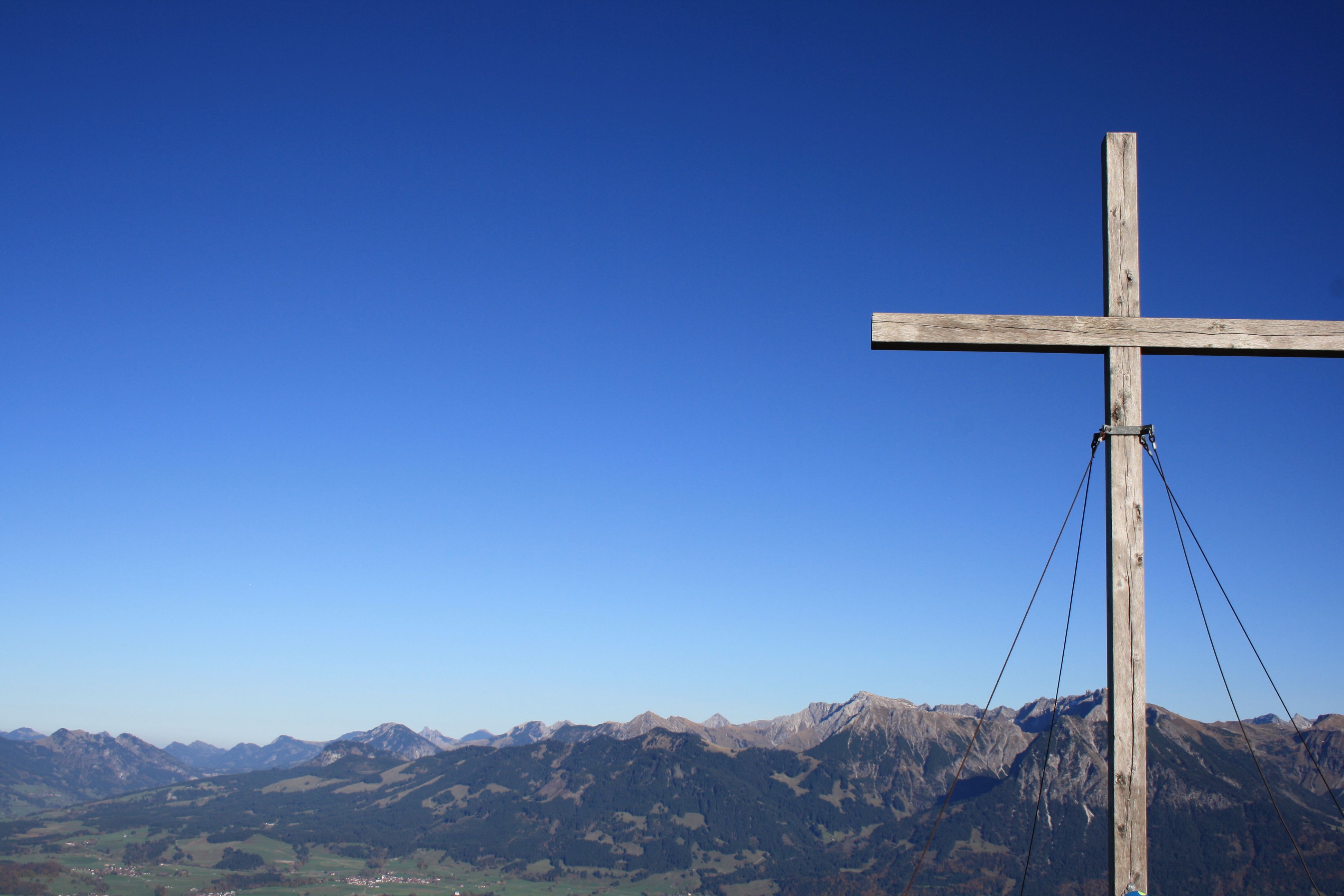 Gipfelkreuz Besler