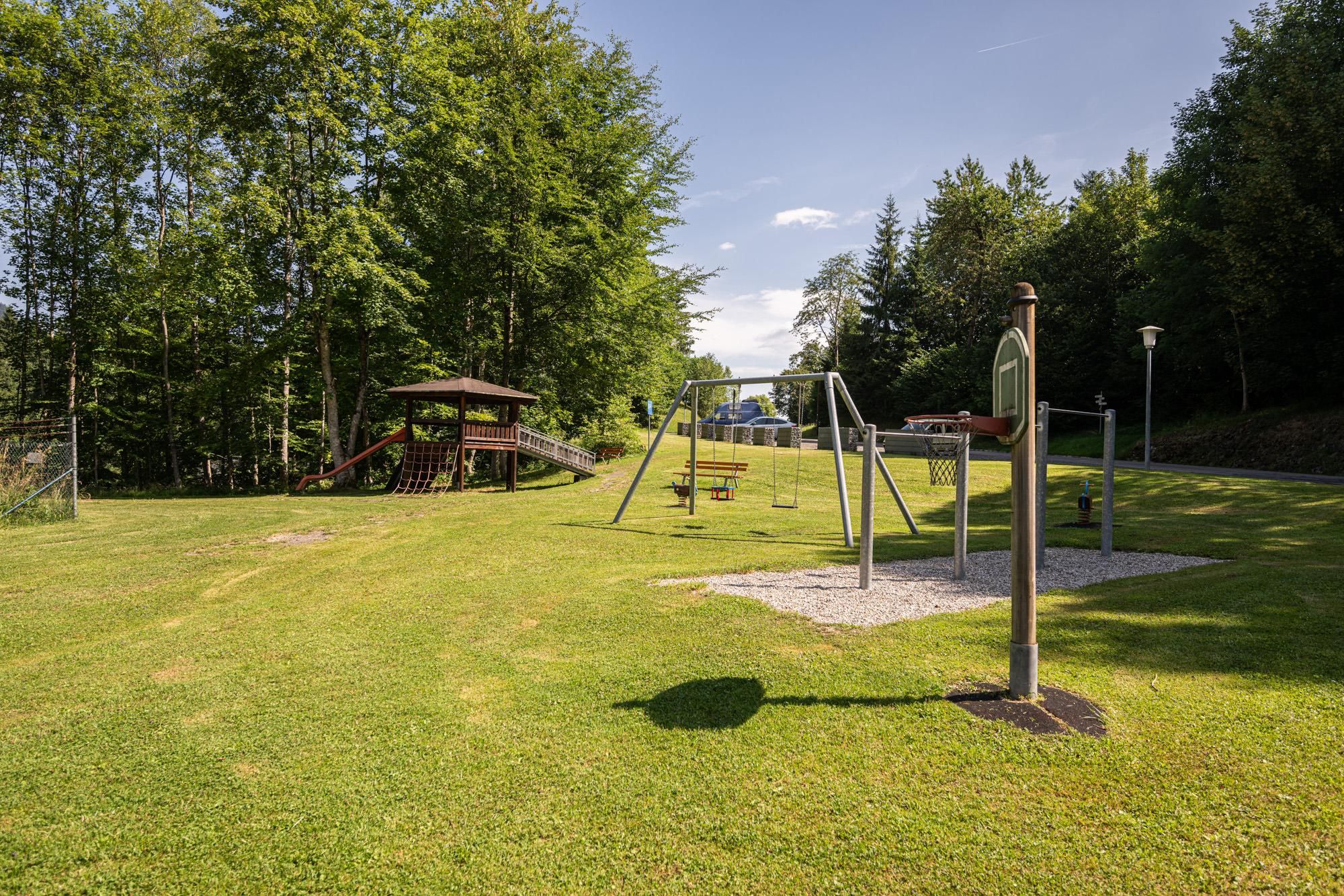 Spielplatz am Grillplatz Burgschrofen