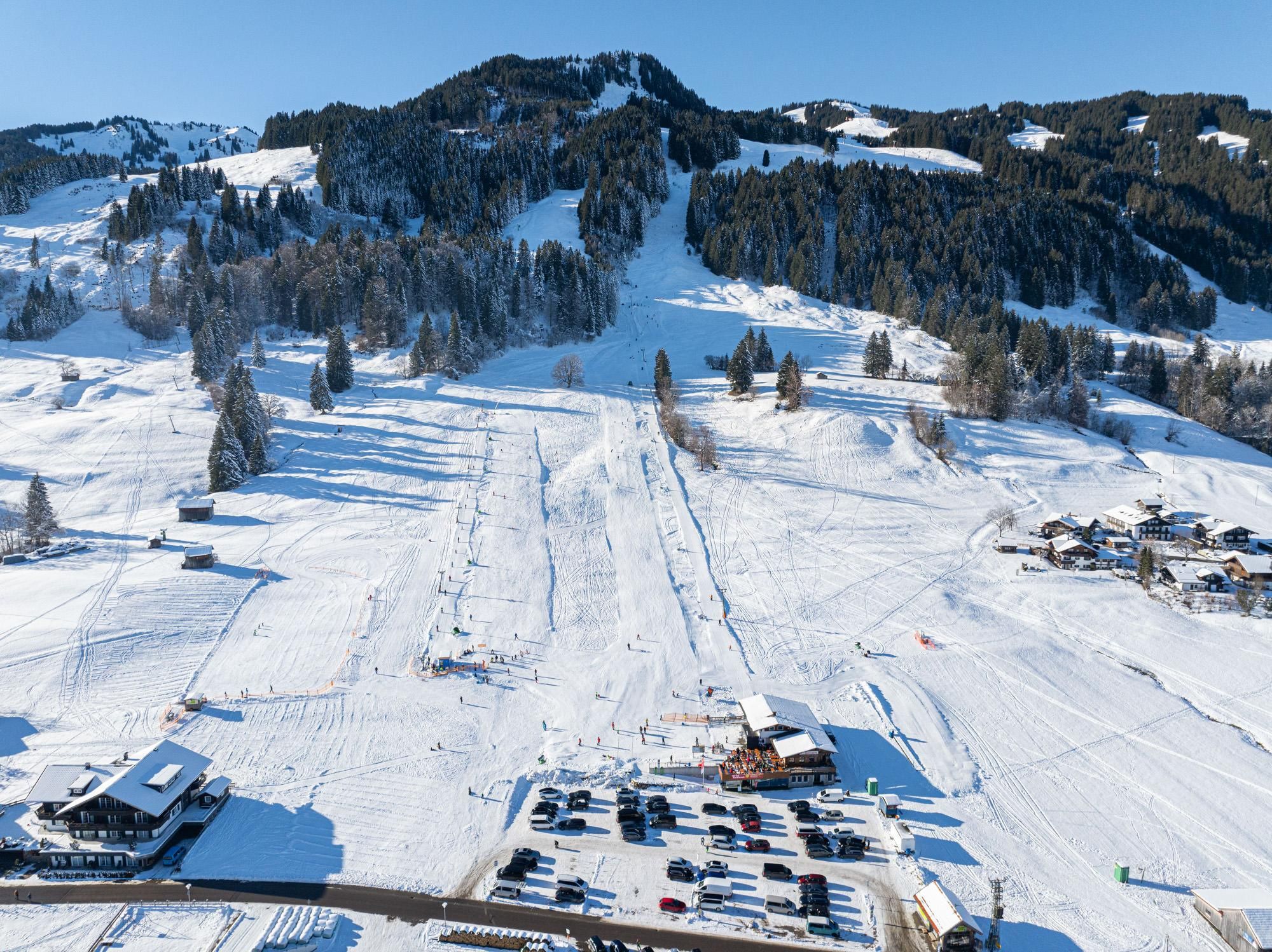 Parkplatz am Dorflift Bolsterlang